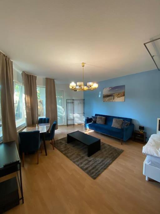 Apartment With Balcony Berlin Luaran gambar